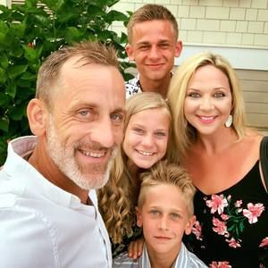 Meet your Posher, Mandy